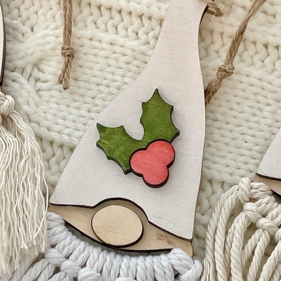 Set of four Macrame Gnome wood Ornaments - Picture 7 of 13